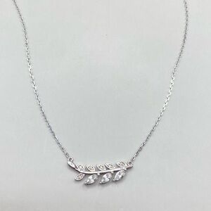 Sterling Silver Cubic Zirconia Vine Leaf Pendant Necklace